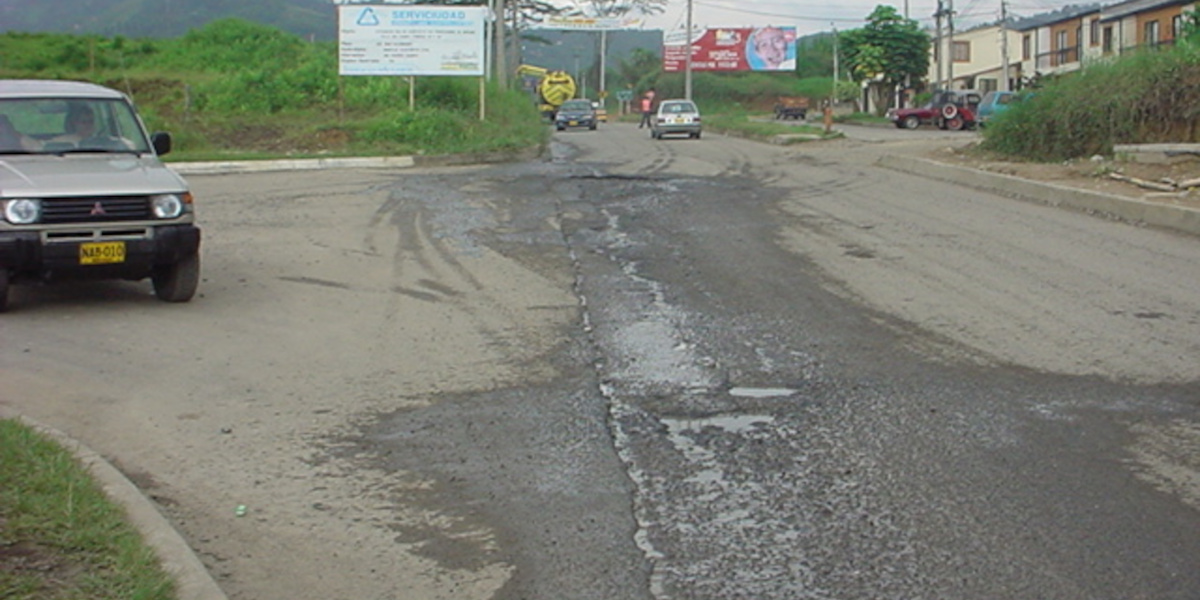 Av. Ferrocarril (Antes/Después)