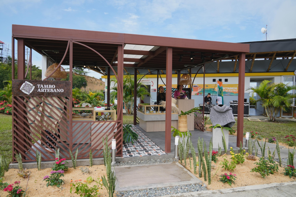 Café, paisaje y tradición impulsando el desarrollo económico en los Tambos de Autopistas del Café